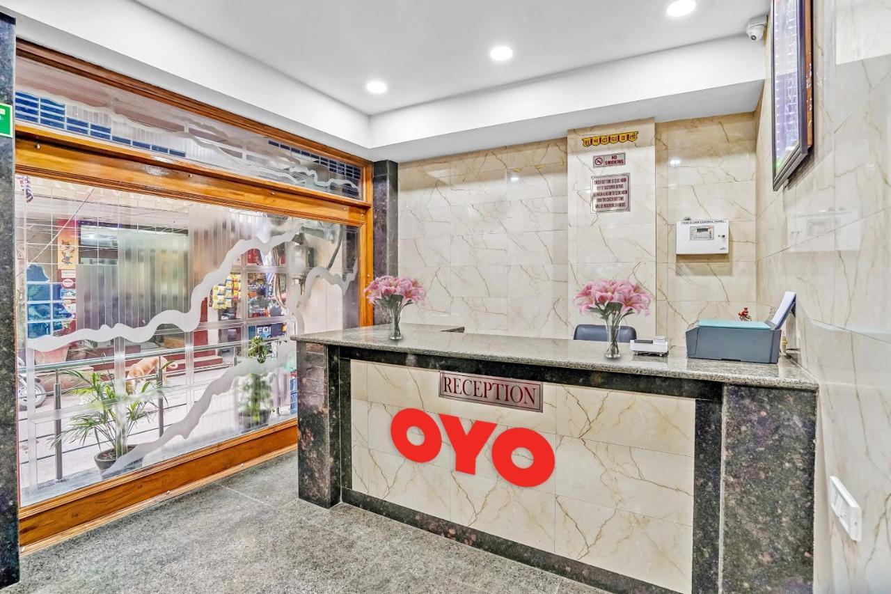 Oyo 88326 Hotel Cloud 9 New Delhi Extérieur photo